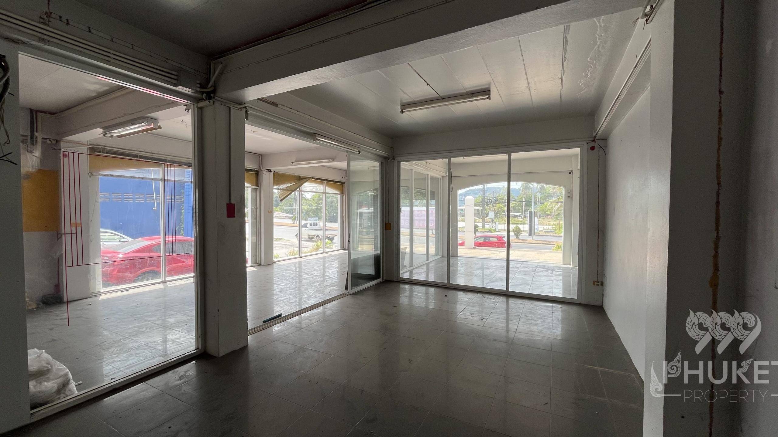 Kathu Commercial Property 6 shophouses | 999 Phuket Property